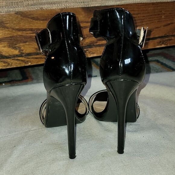 Beautiful D Brand High Heel Shoes - Picture 3 of 11